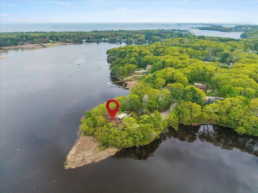 22 Crestwood Drive Biddeford ME 04005