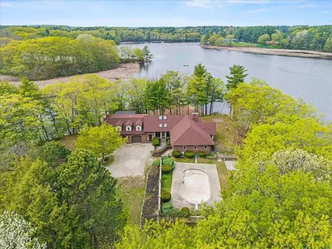 22 Crestwood Drive Biddeford ME 04005