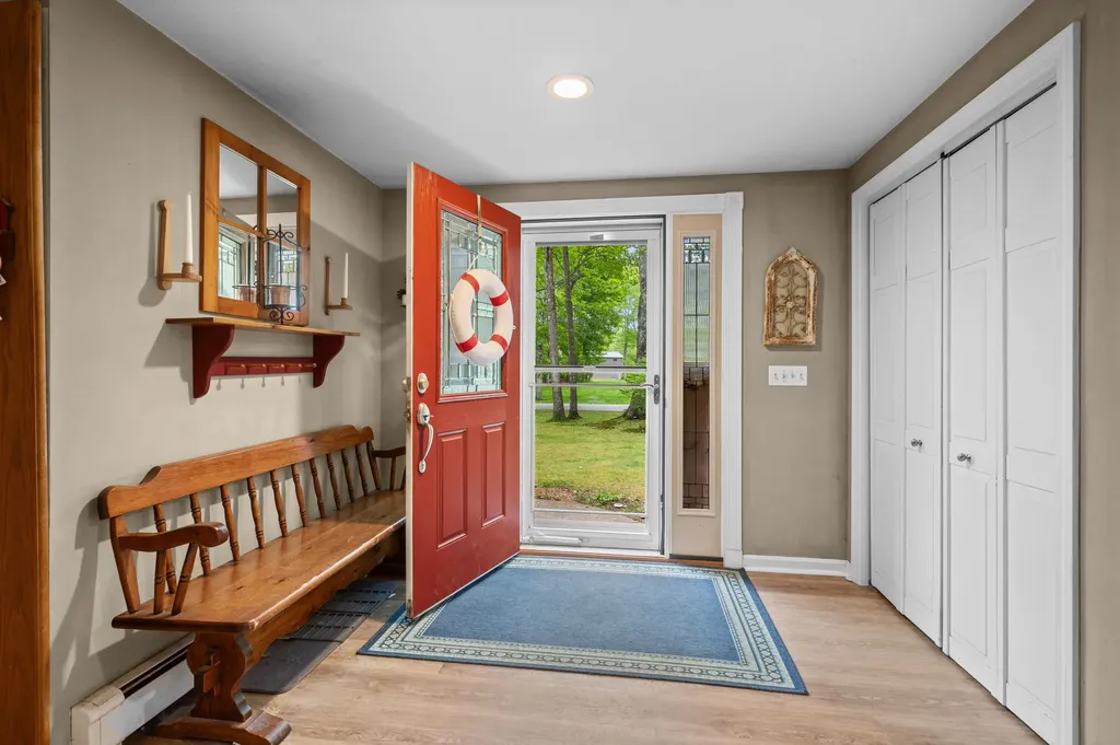 4 Deer Ridge Lane Kittery ME 03904