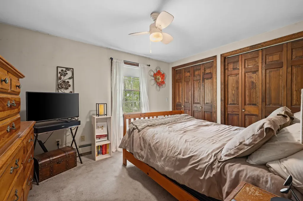 4 Deer Ridge Lane Kittery ME 03904