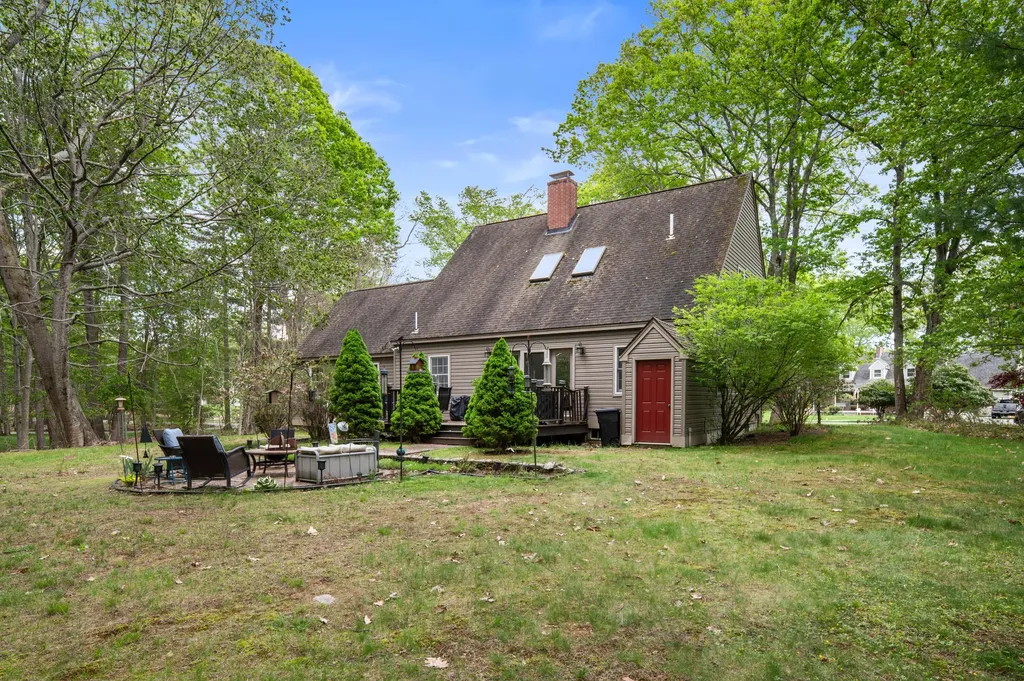 4 Deer Ridge Lane Kittery ME 03904