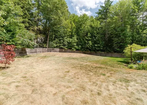 11 Brookside Drive Falmouth ME 04105