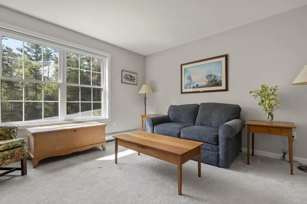 15 Shipbuilder Road Boothbay ME 04544