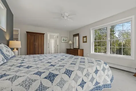 15 Shipbuilder Road Boothbay ME 04544