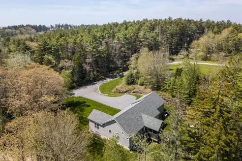 15 Shipbuilder Road Boothbay ME 04544