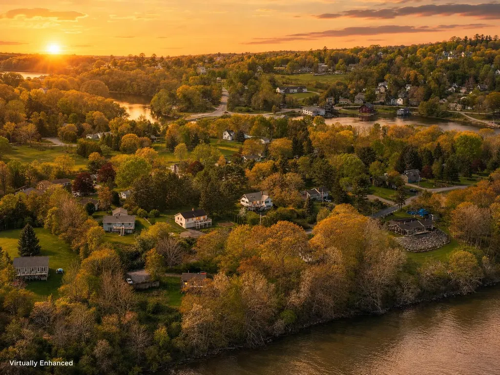 87 Sunrise Terrace Thomaston ME 04861