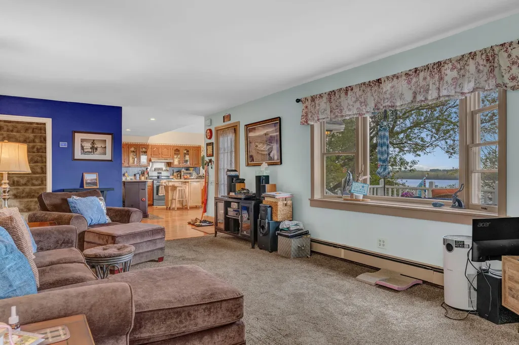 87 Sunrise Terrace Thomaston ME 04861
