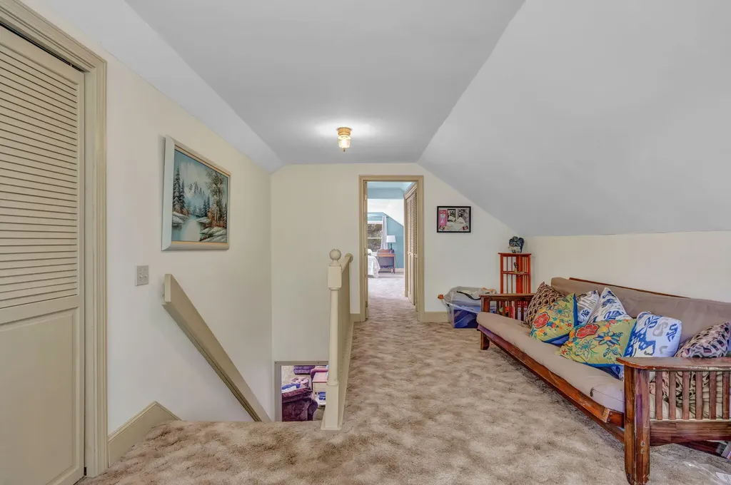 87 Sunrise Terrace Thomaston ME 04861