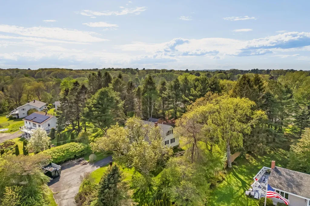 87 Sunrise Terrace Thomaston ME 04861