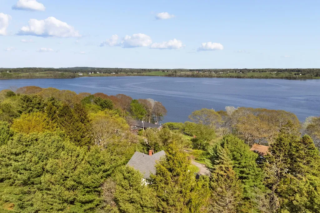 87 Sunrise Terrace Thomaston ME 04861