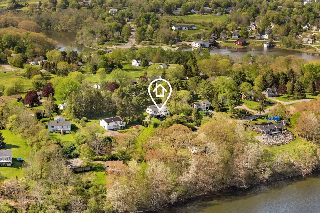 87 Sunrise Terrace Thomaston ME 04861