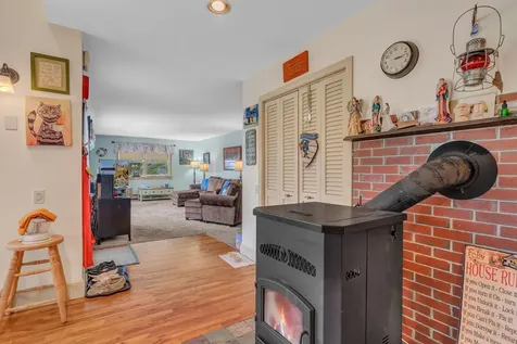 87 Sunrise Terrace Thomaston ME 04861