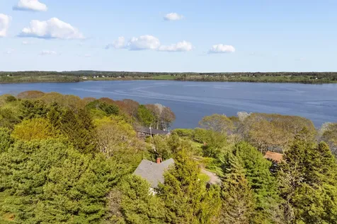 87 Sunrise Terrace Thomaston ME 04861