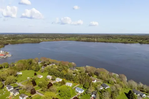 87 Sunrise Terrace Thomaston ME 04861
