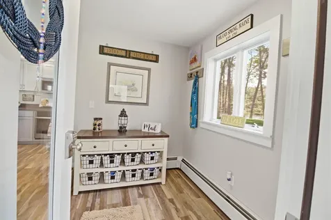 60 Cardinal Lane Poland ME 04274