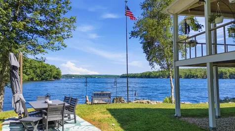 60 Cardinal Lane Poland ME 04274