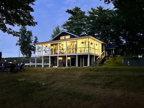 60 Cardinal Lane Poland ME 04274
