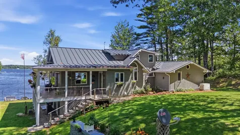 60 Cardinal Lane Poland ME 04274