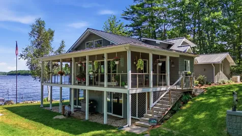 60 Cardinal Lane Poland ME 04274