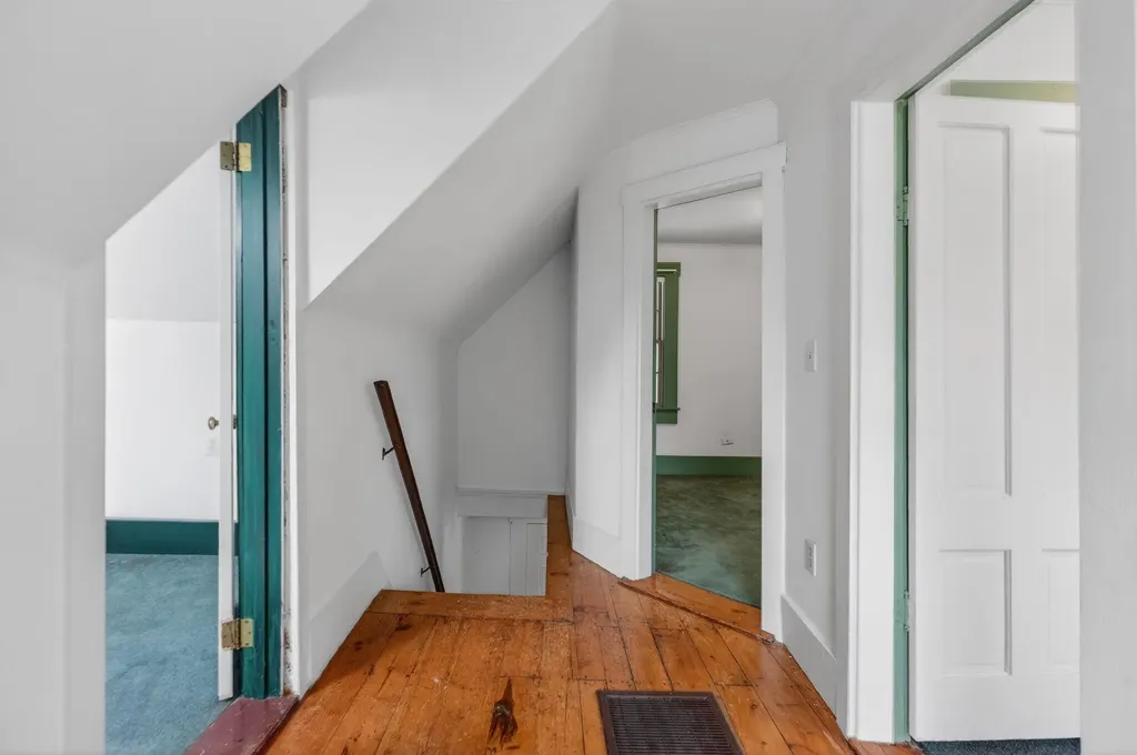 1807 Harpswell Islands Road Harpswell ME 04066