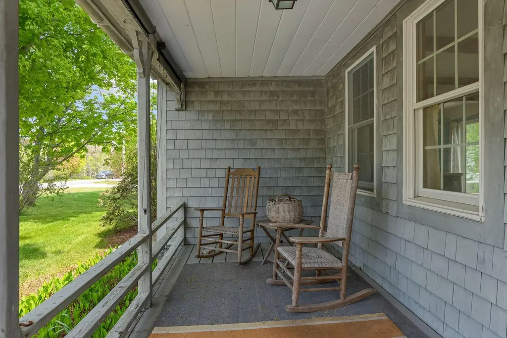 1807 Harpswell Islands Road Harpswell ME 04066