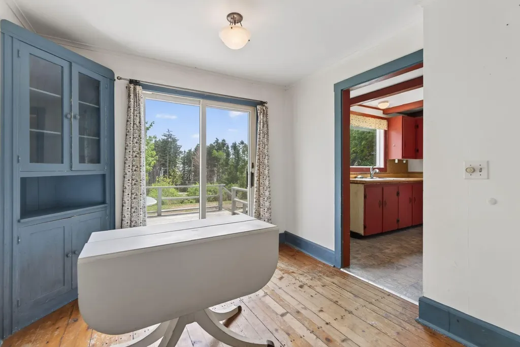 1807 Harpswell Islands Road Harpswell ME 04066