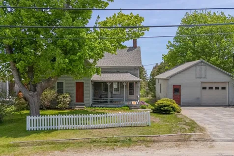 1807 Harpswell Islands Road Harpswell ME 04066