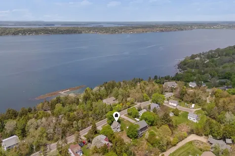1807 Harpswell Islands Road Harpswell ME 04066