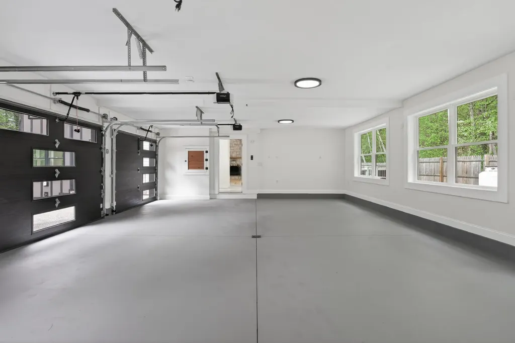 26 Sawyer Road Poland ME 04274
