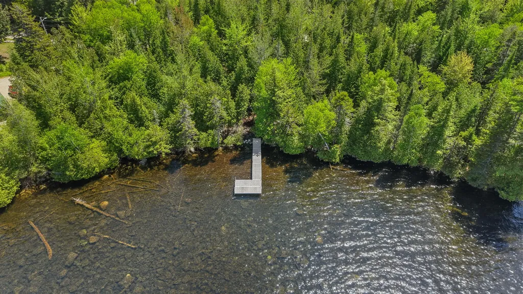 47 Cove Road Lincoln ME 04457
