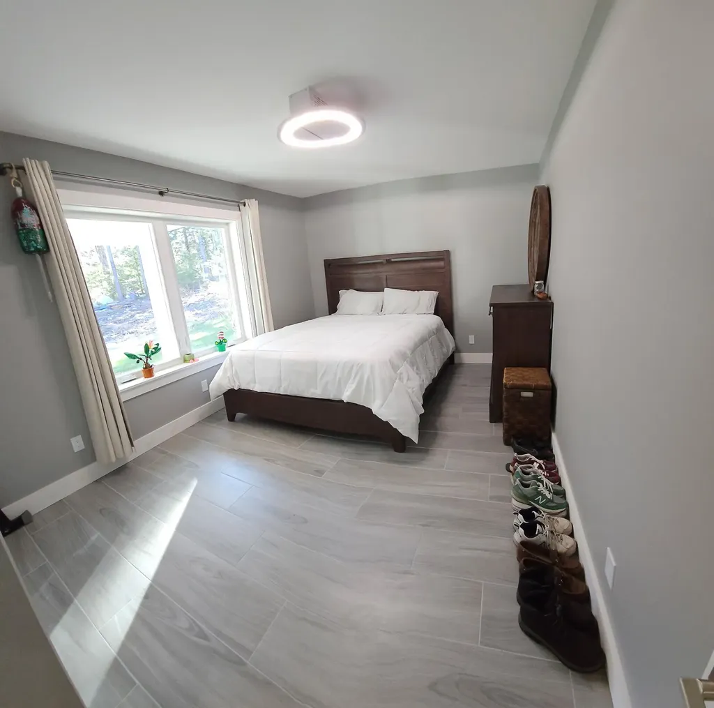 47 Cove Road Lincoln ME 04457