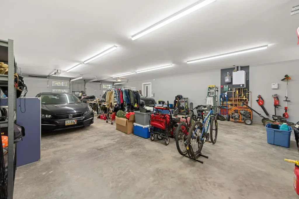 47 Cove Road Lincoln ME 04457