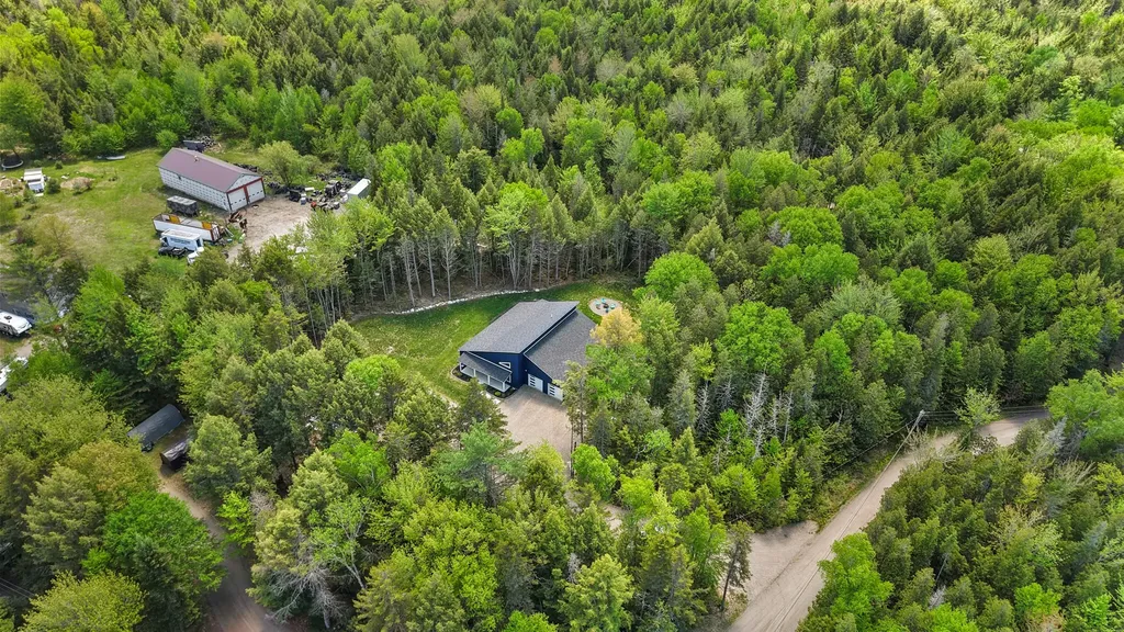 47 Cove Road Lincoln ME 04457