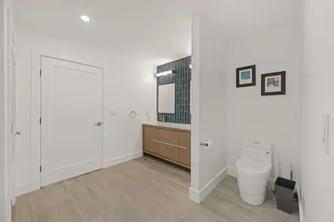 47 Cove Road Lincoln ME 04457