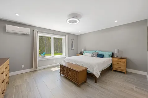 47 Cove Road Lincoln ME 04457