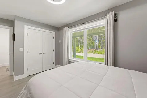 47 Cove Road Lincoln ME 04457