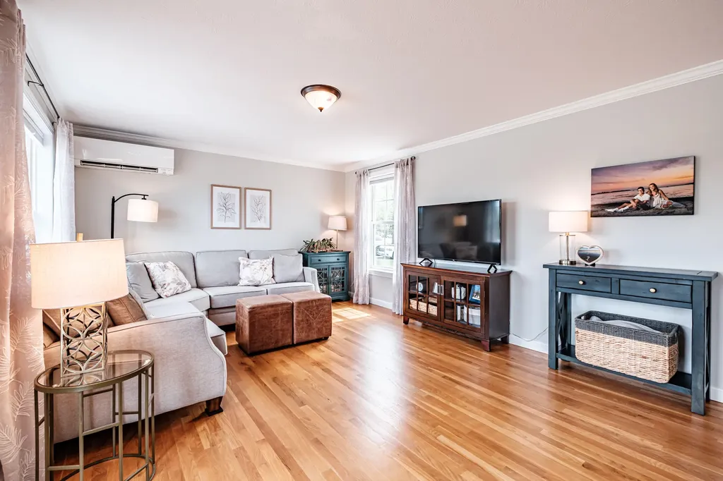 27 Clearview Drive Gorham ME 04038