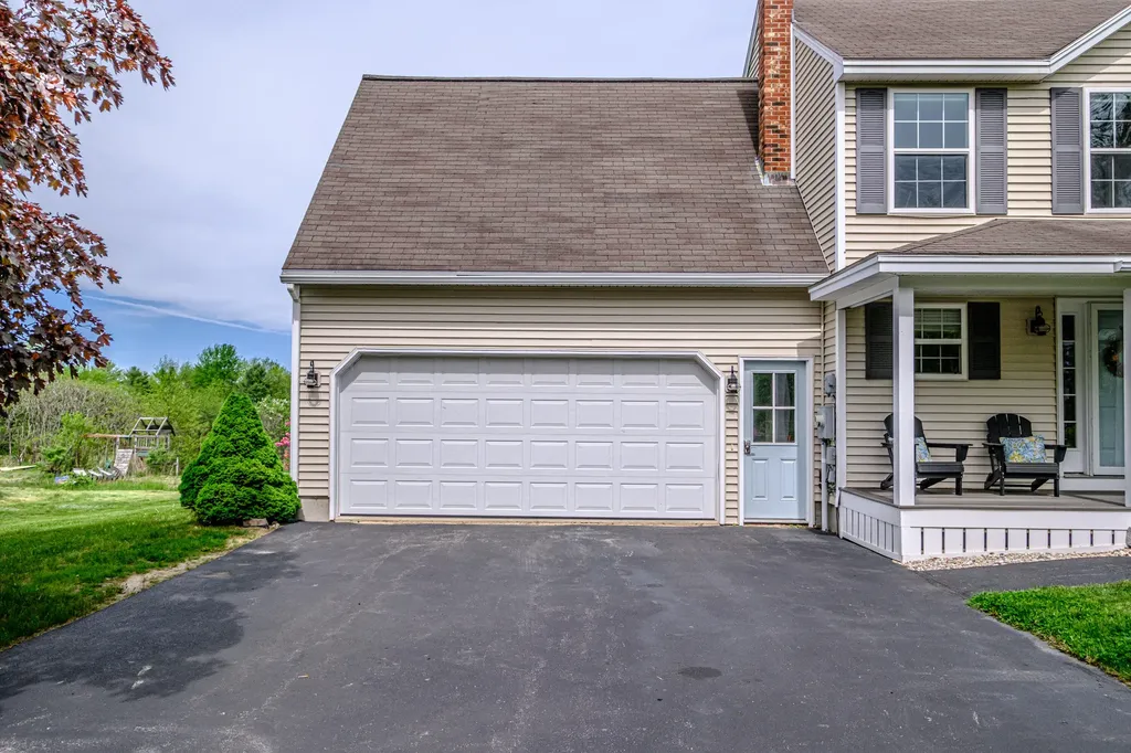 27 Clearview Drive Gorham ME 04038