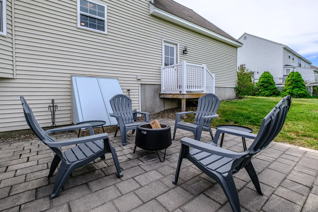 27 Clearview Drive Gorham ME 04038