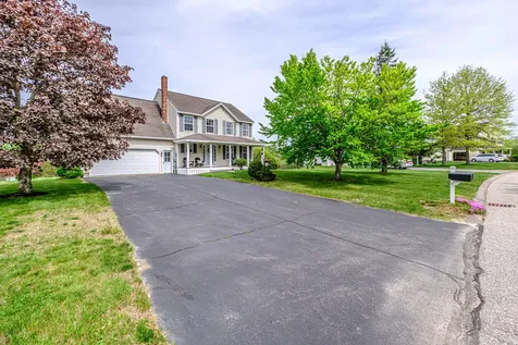 27 Clearview Drive Gorham ME 04038
