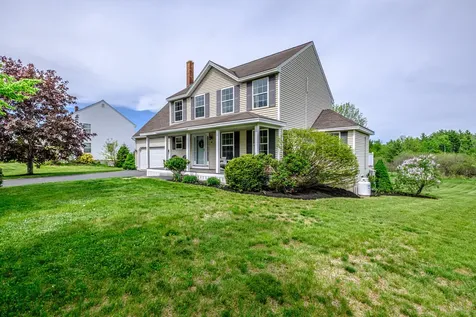 27 Clearview Drive Gorham ME 04038