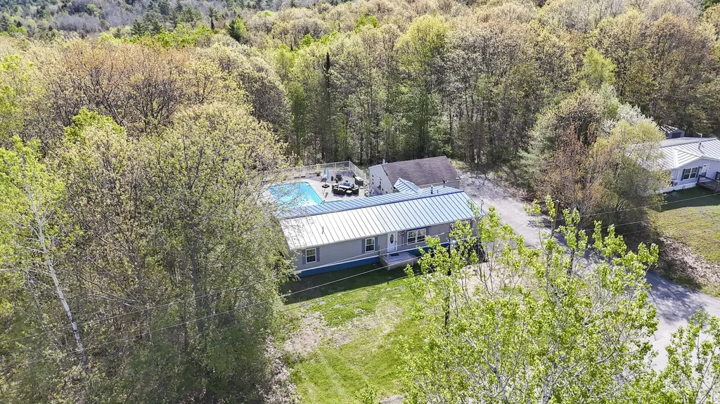 16 Ryan Lane Skowhegan ME 04976