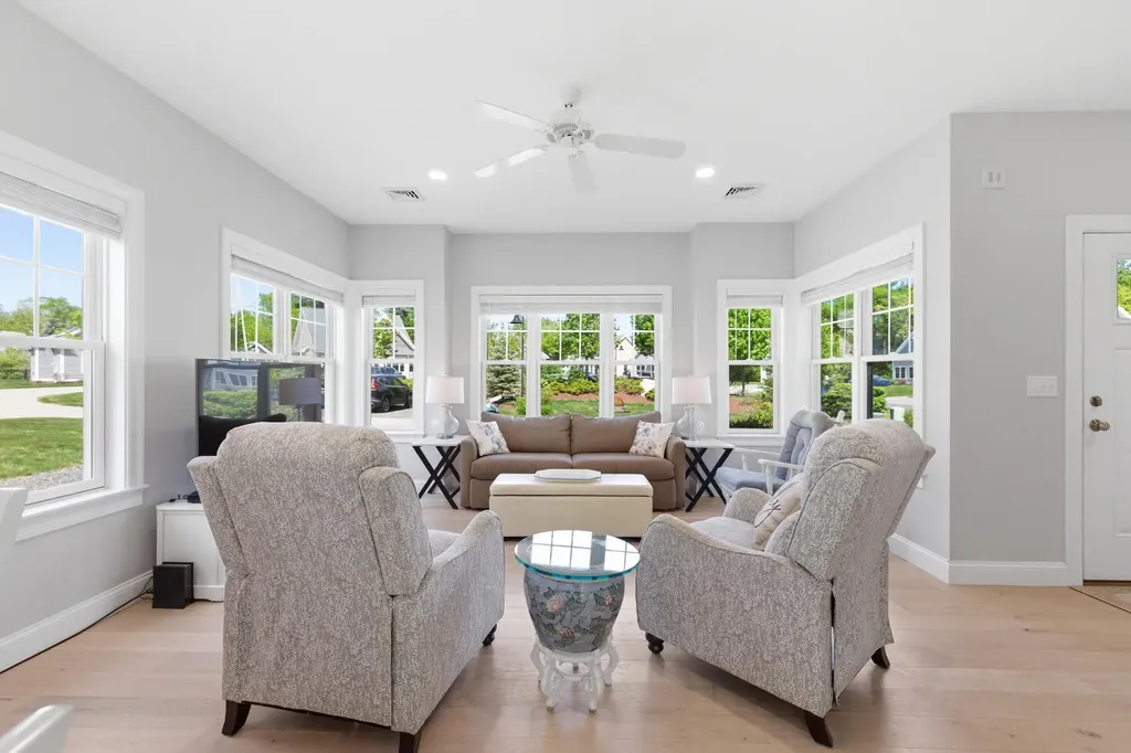23 Ranger Lane Arundel ME 04046
