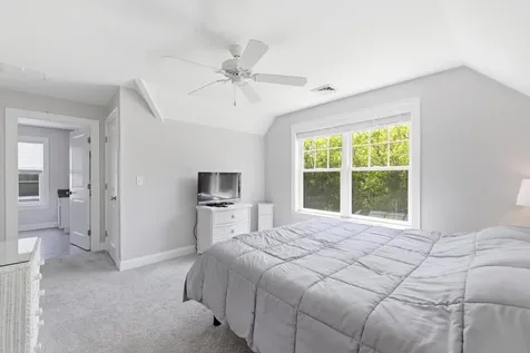 23 Ranger Lane Arundel ME 04046