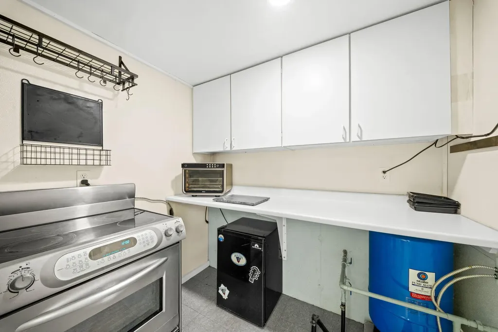 1773 Hudson Road Hudson ME 04449