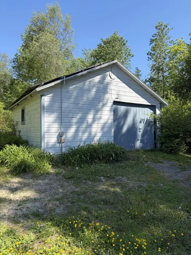 1183 River Road Bucksport ME 04416