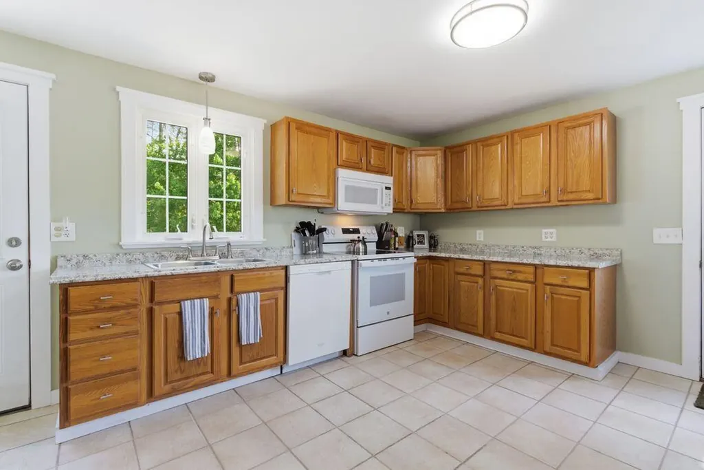 1 Leland Street Winslow ME 04901
