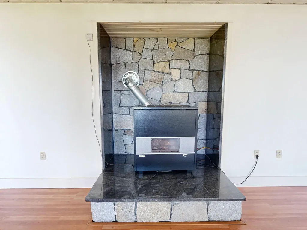 299 Gates Road Jefferson ME 04348