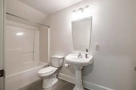 11 Silver Brook Circle Scarborough ME 04074
