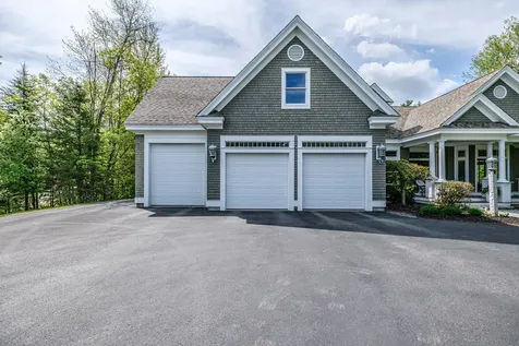 11 Silver Brook Circle Scarborough ME 04074